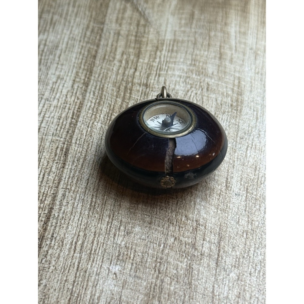 Antique Pocket Compass Pendant Charm Monogrammed "M" –‎ Cracked Case - As Is - Picture 6 of 7